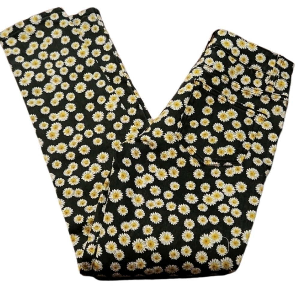 Shein Pants Womens jeans size 2 flower jeans daisy